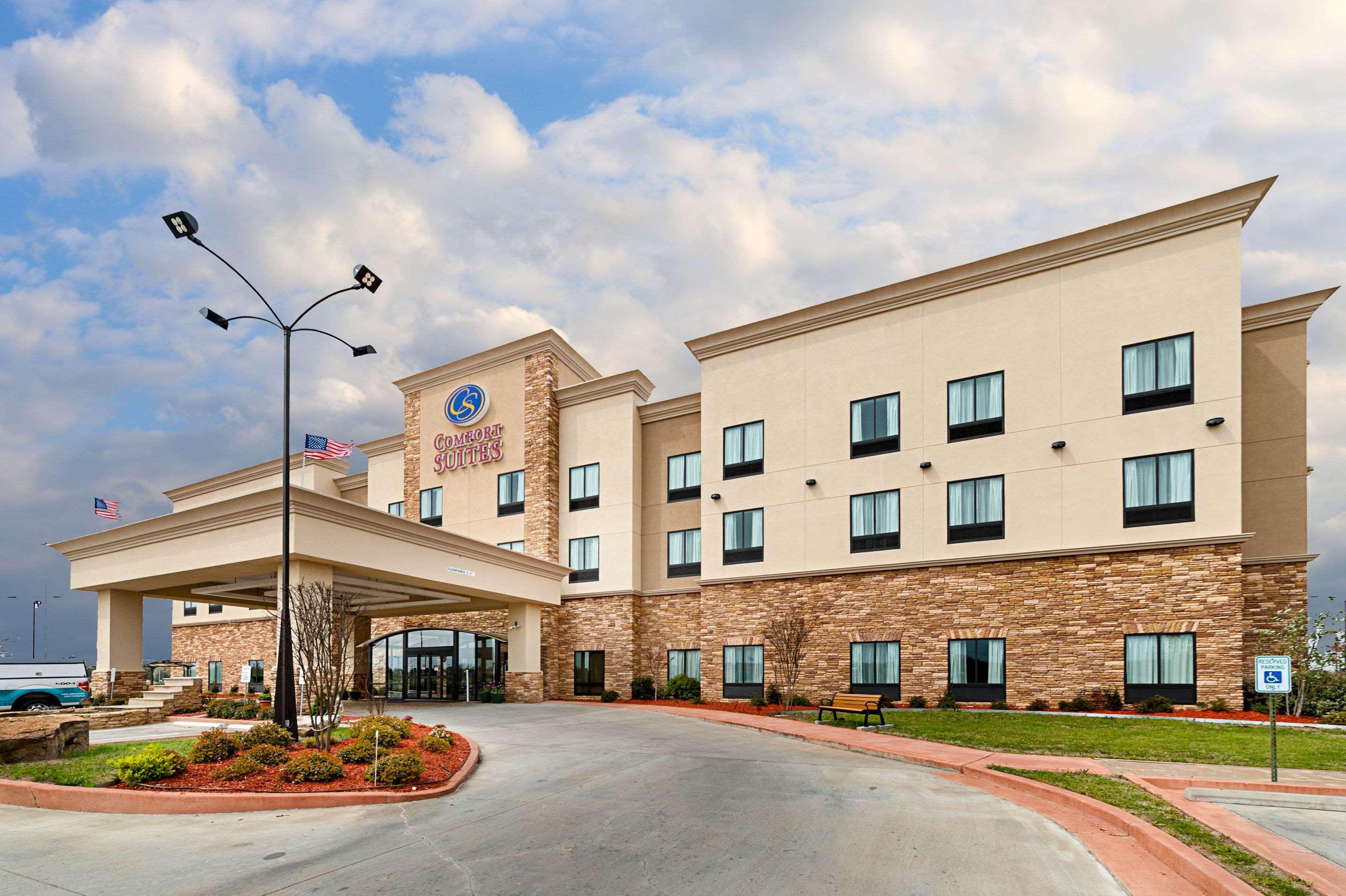 Comfort Suites Бейтсвилл Экстерьер фото
